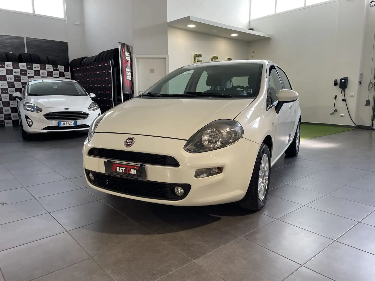 Fiat Punto Punto 1.4 S&S 8V Dualogic 5 porte Lounge Weiß - 1