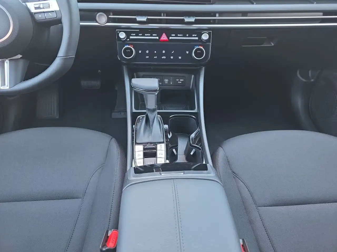 Hyundai TUCSON 1.6 T-GDI DCT Navi/Kamera/Keyless/Sitzhz. **, миниатюра 12