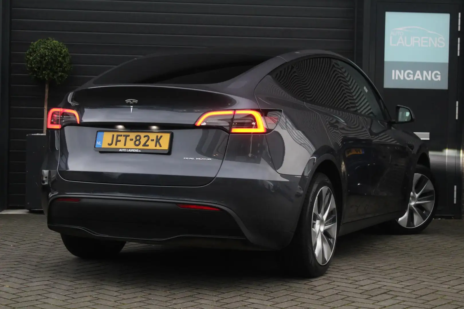 Tesla Model Y Long Range AWD 75 kWh | 91% SOH | FSD 3 Grijs - 2