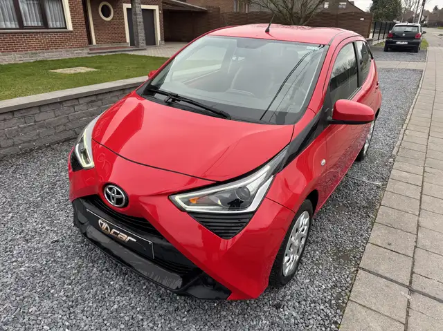 Toyota Aygo Aygo 1.0i VVT-i x-musicCARPLAY/CLIM/GARANTIE