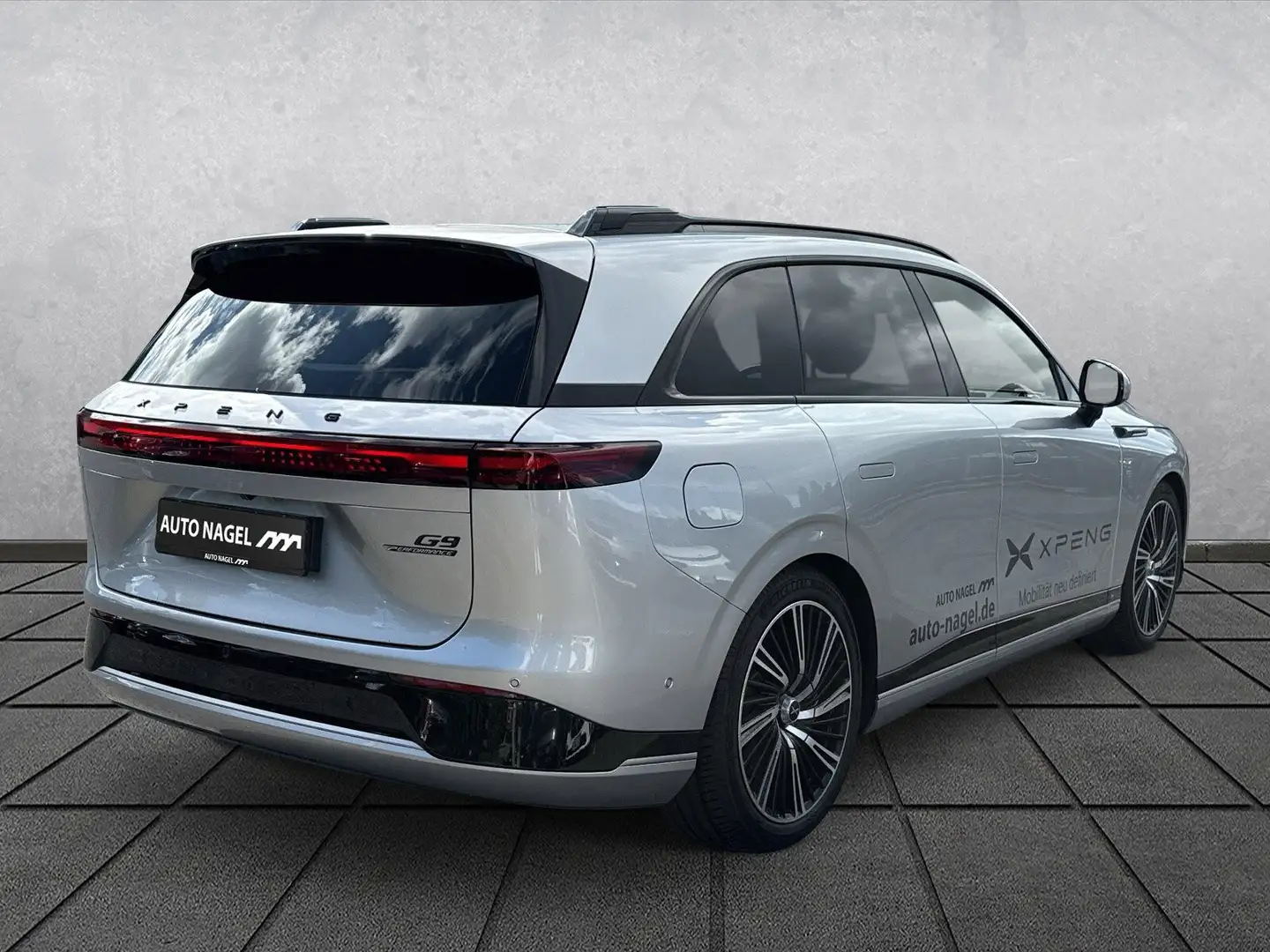 Xpeng G9 G9 AWD Performance 21"Panorama NAVI Premium-Pack Argent - 2