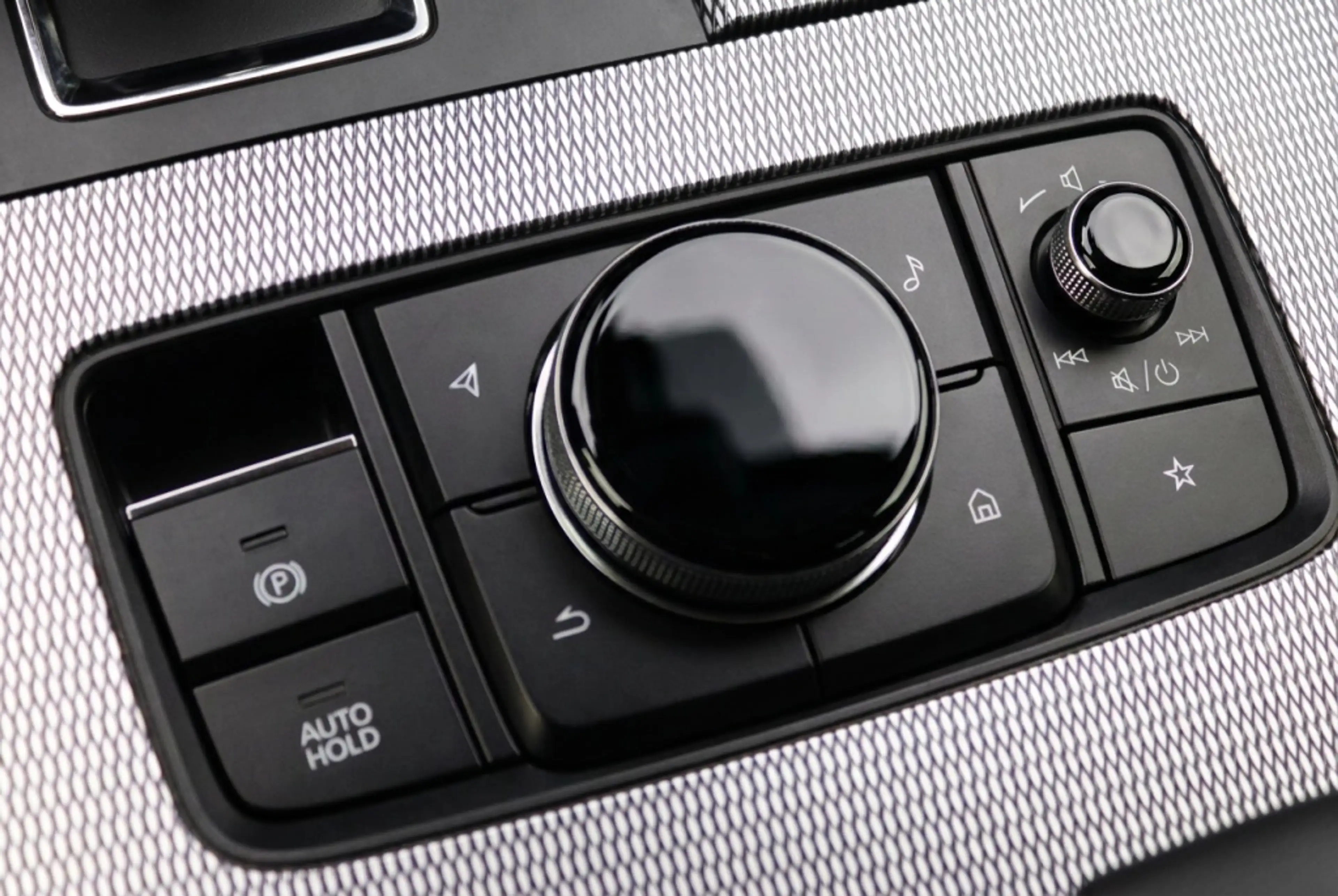 Mazda CX-60 Exclusive-Line Hybrid AWD HUD l Camera l Drive Ass — photo 21