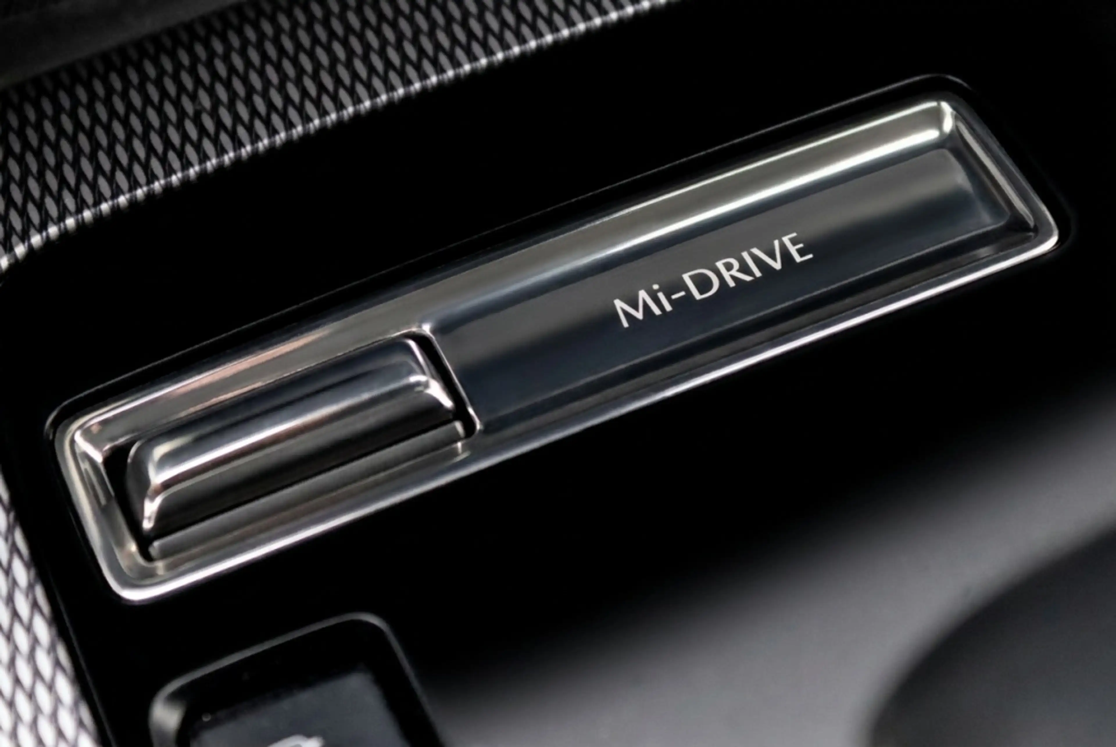 Mazda CX-60 Exclusive-Line Hybrid AWD HUD l Camera l Drive Ass — photo 20