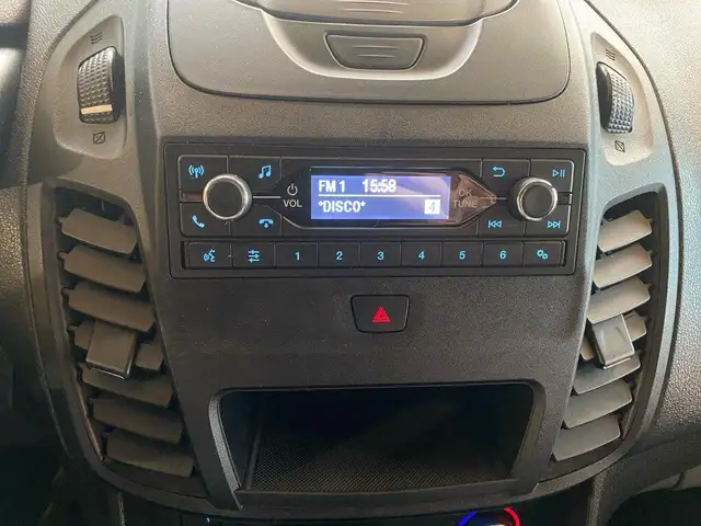 Ford Transit Connect view 10