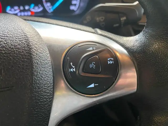 Ford Transit Connect view 18