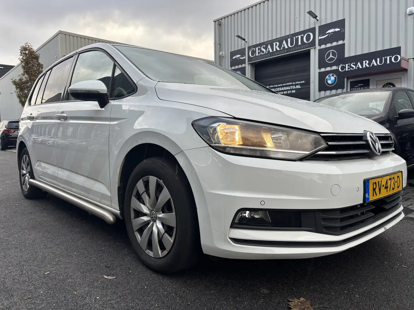 Volkswagen Touran 2.0 TDI SCR AUTOMAAT / HONDENWAGEN Blanc - 1