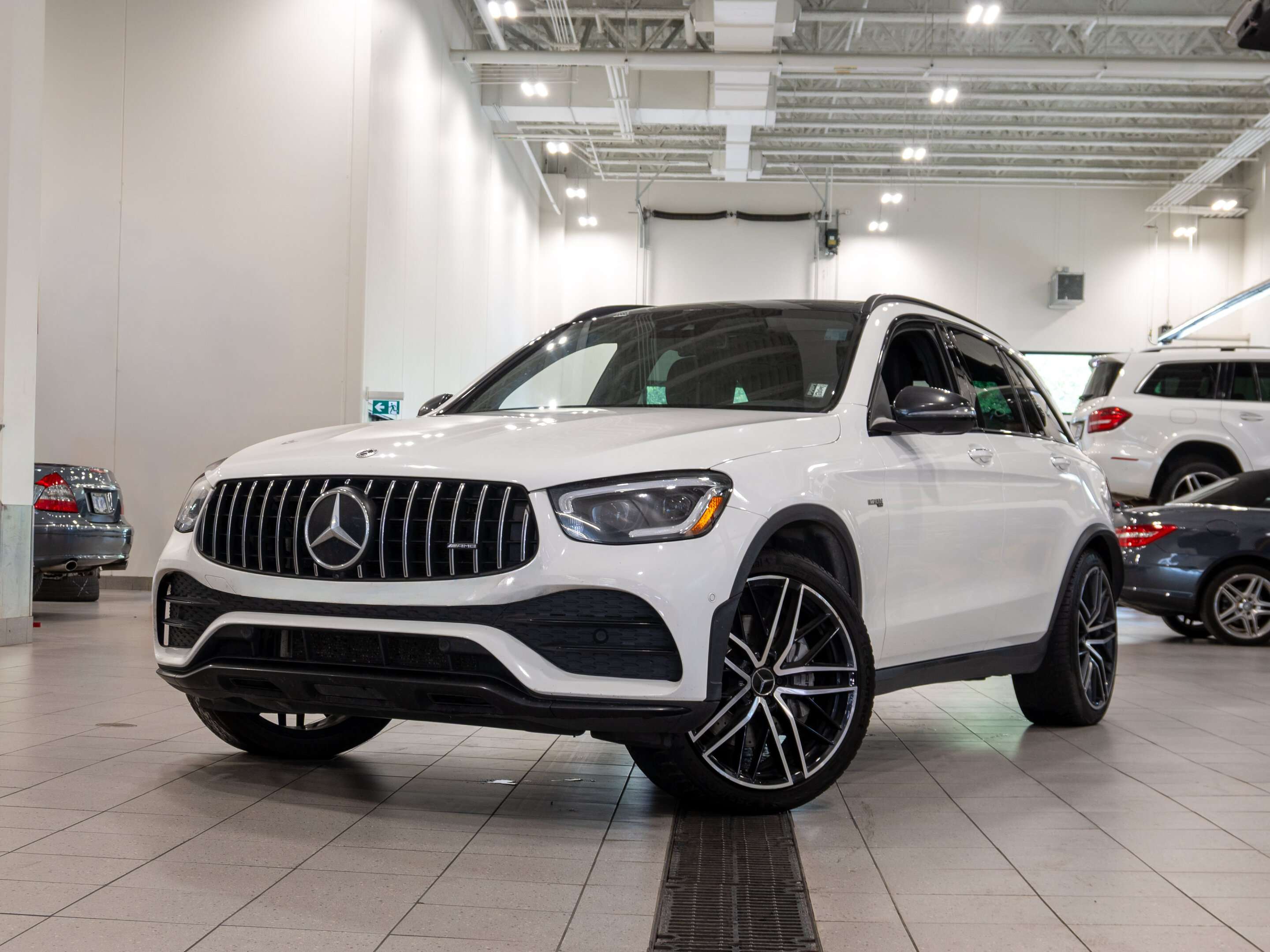 2022 Mercedes-Benz GLC
