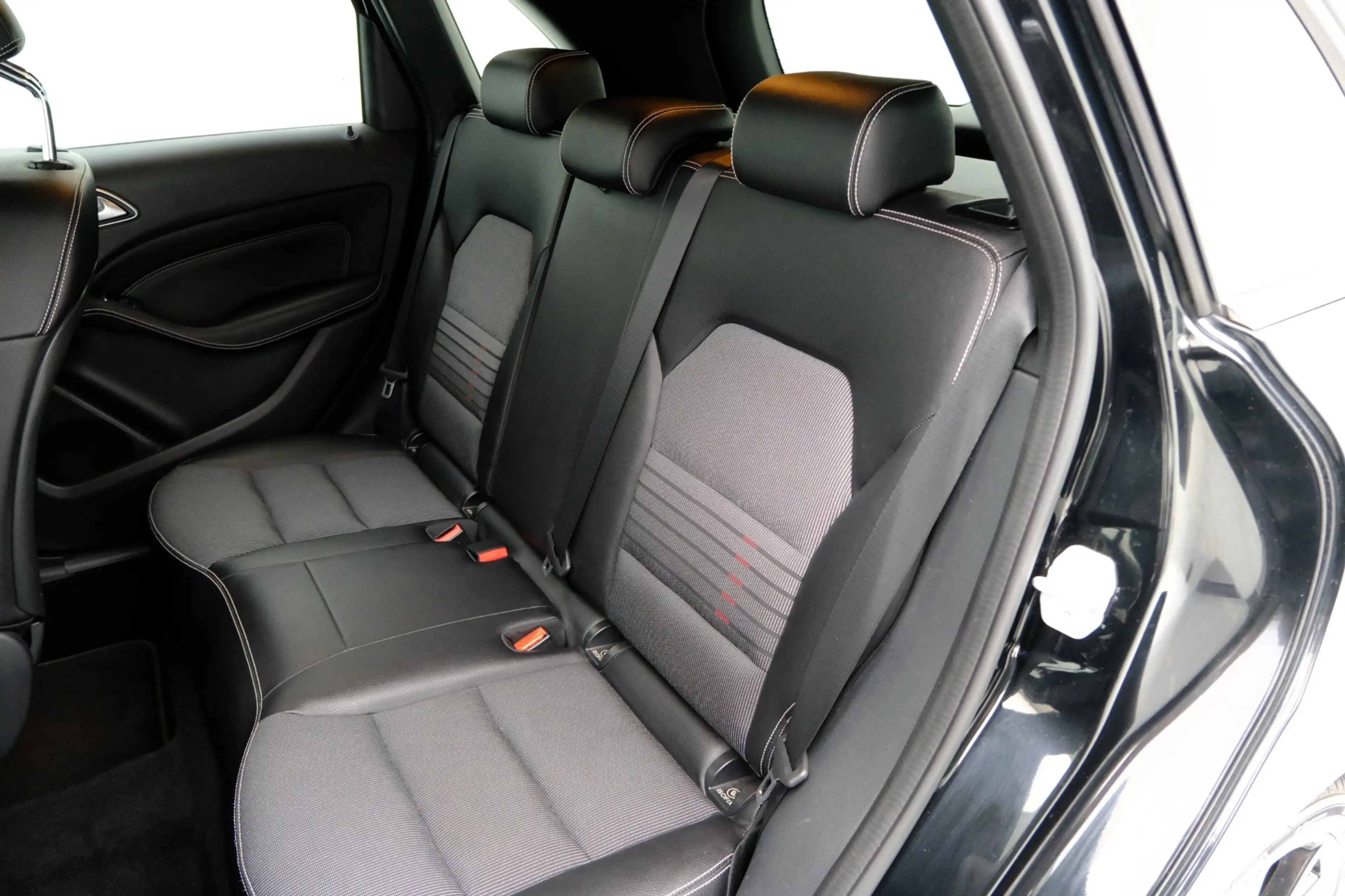 Mercedes-Benz B 180 Ambition Navi|PDC|LMV|Trekh. — photo 24
