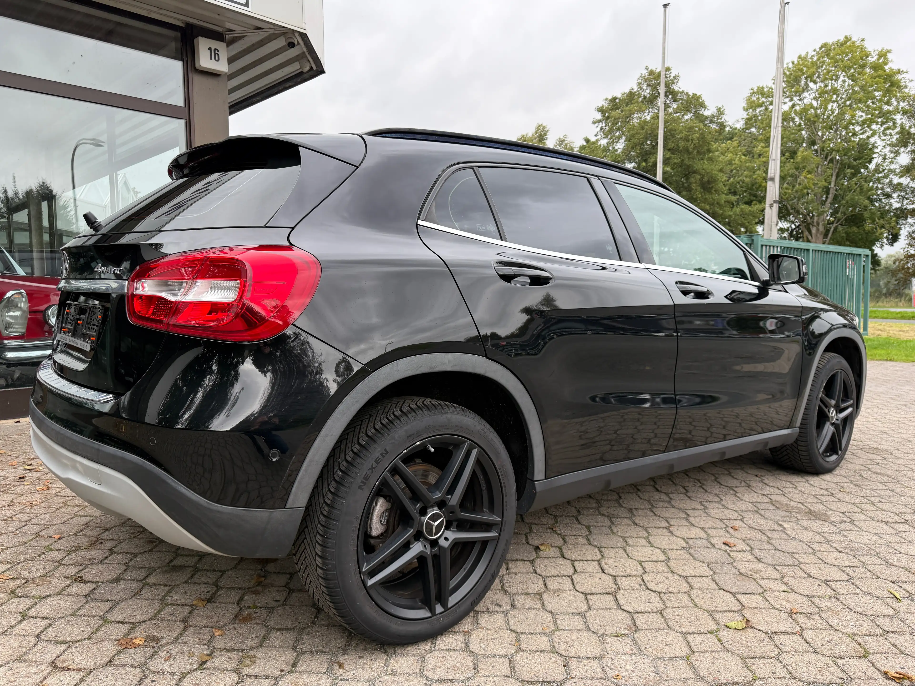 Mercedes-Benz GLA 200 CDI 4Matic Style *HU neu*AHK*Navi*PDC*SHZ*Teilleder*Automatik* — photo 7