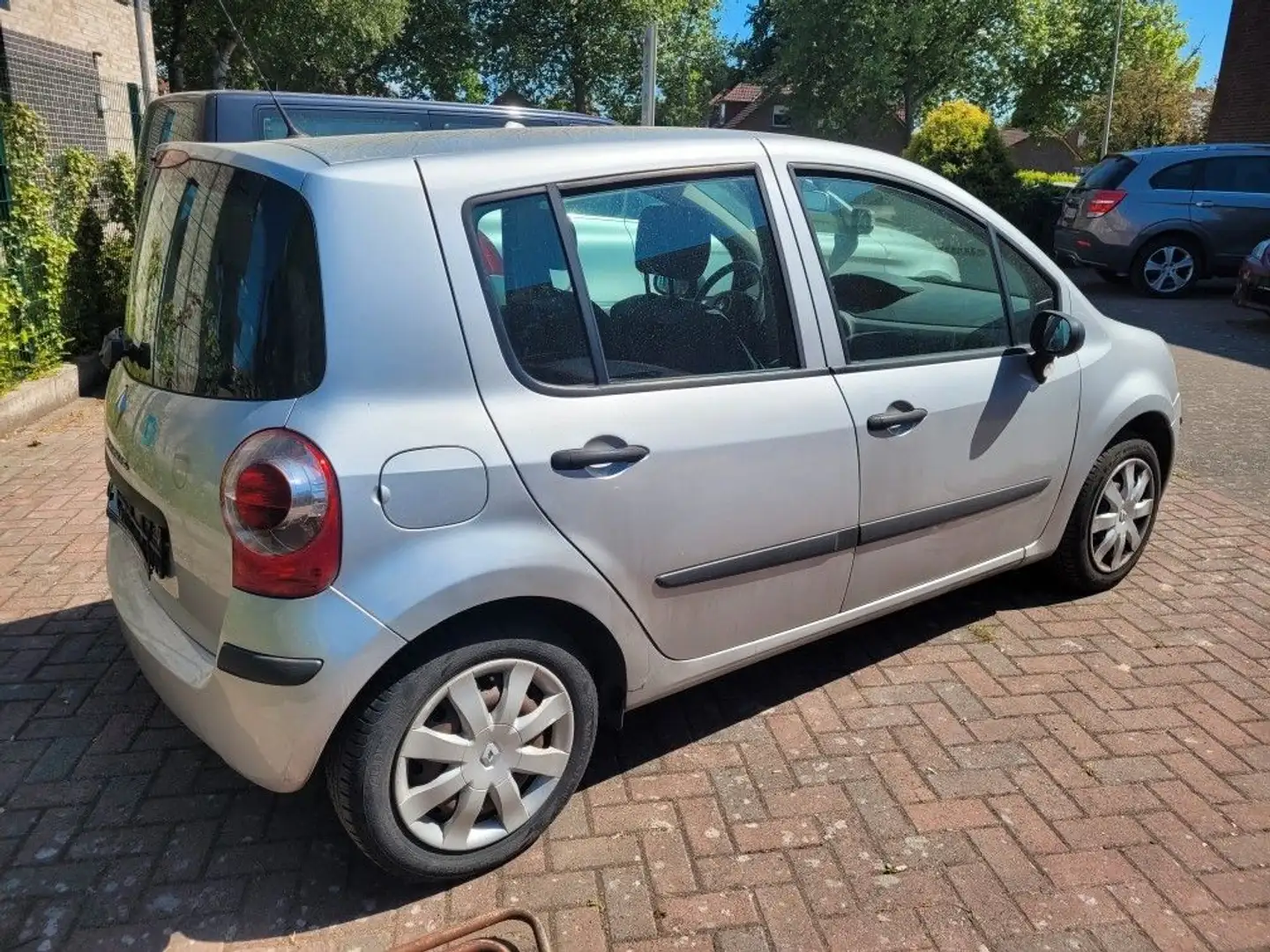 Renault Modus Avantage Grau - 1