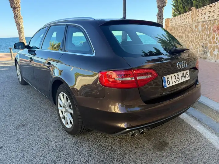 Audi A4 2013, foto 25