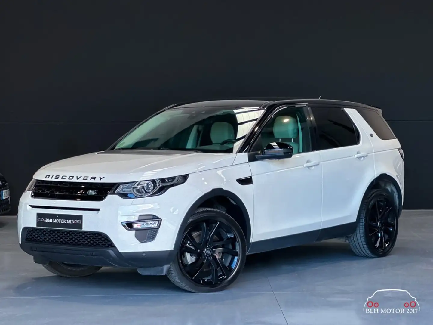 Land Rover Discovery Sport 2.0L TD4 150CV 4x4 HSE 7plz Blanc - 1