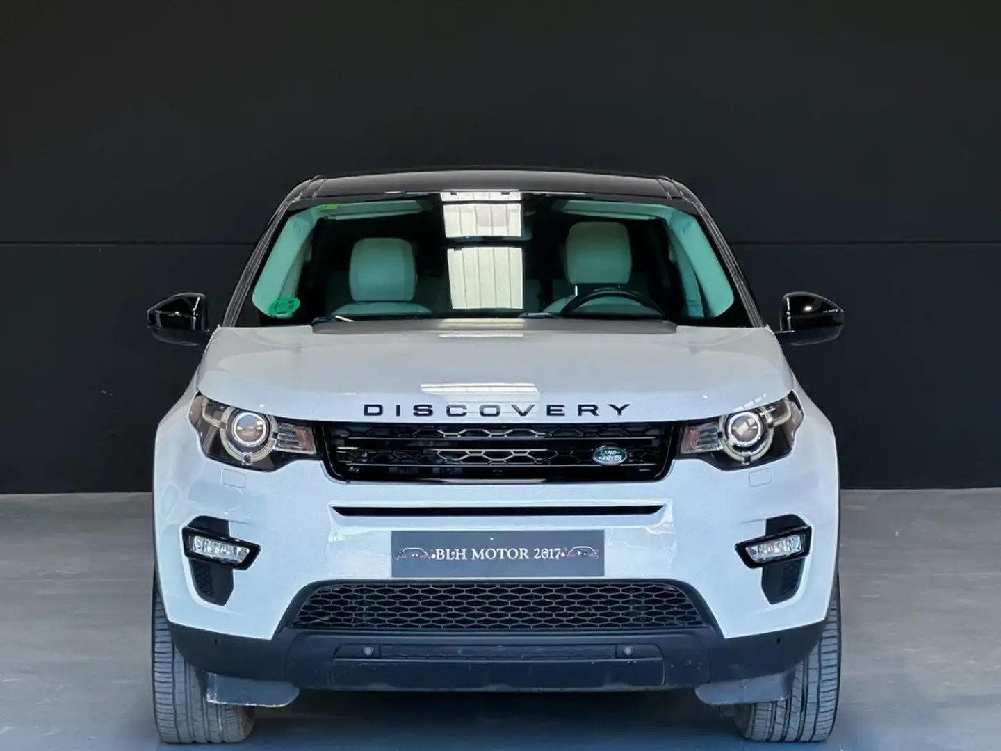 Land Rover Discovery Sport 2.0L TD4 150CV 4x4 HSE 7plz Blanc - 2