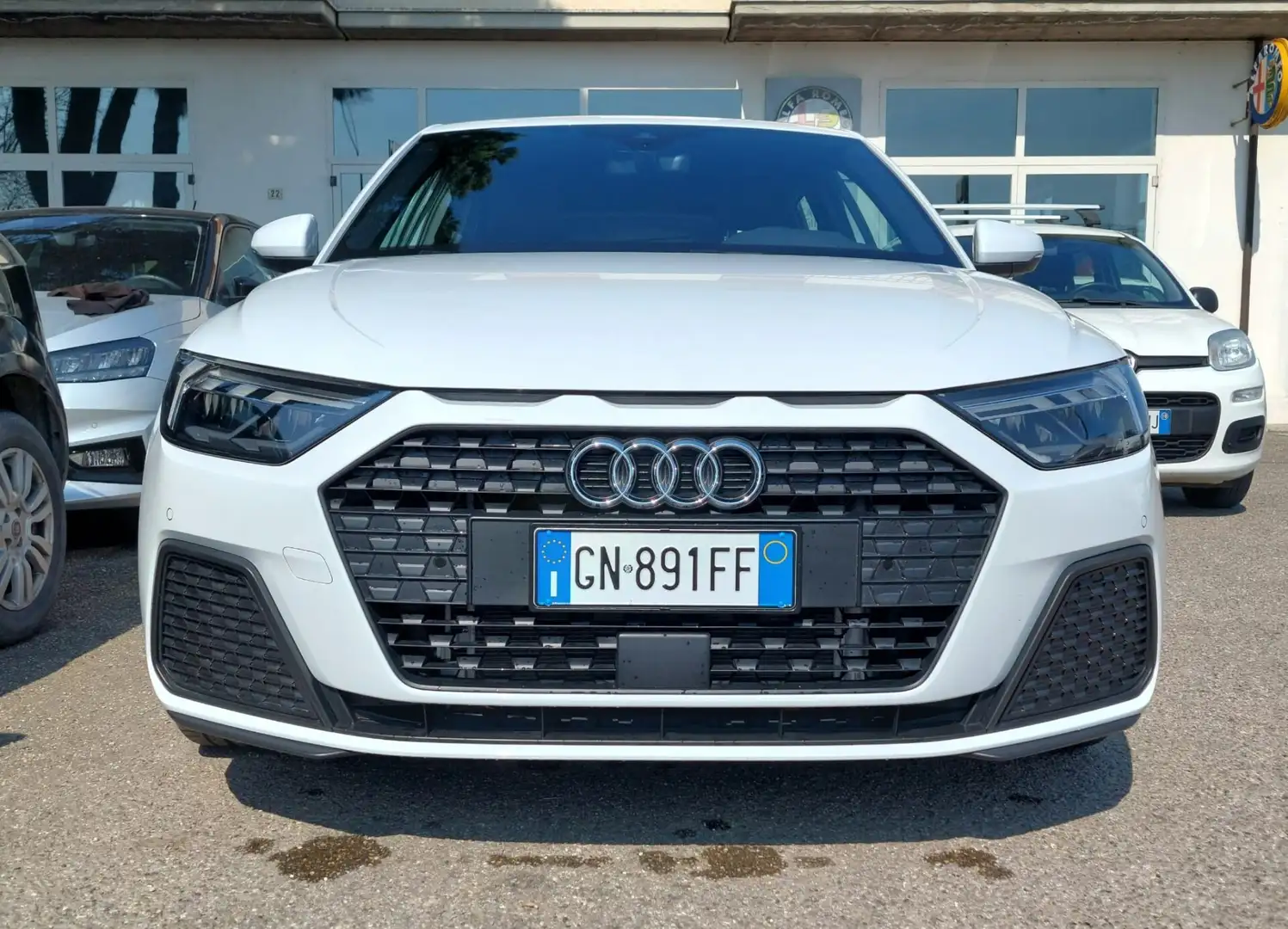 Audi A1 AUDI A1 SB 1.0 BENZINA 110 CV MANUALE ADMIRED Weiß - 2