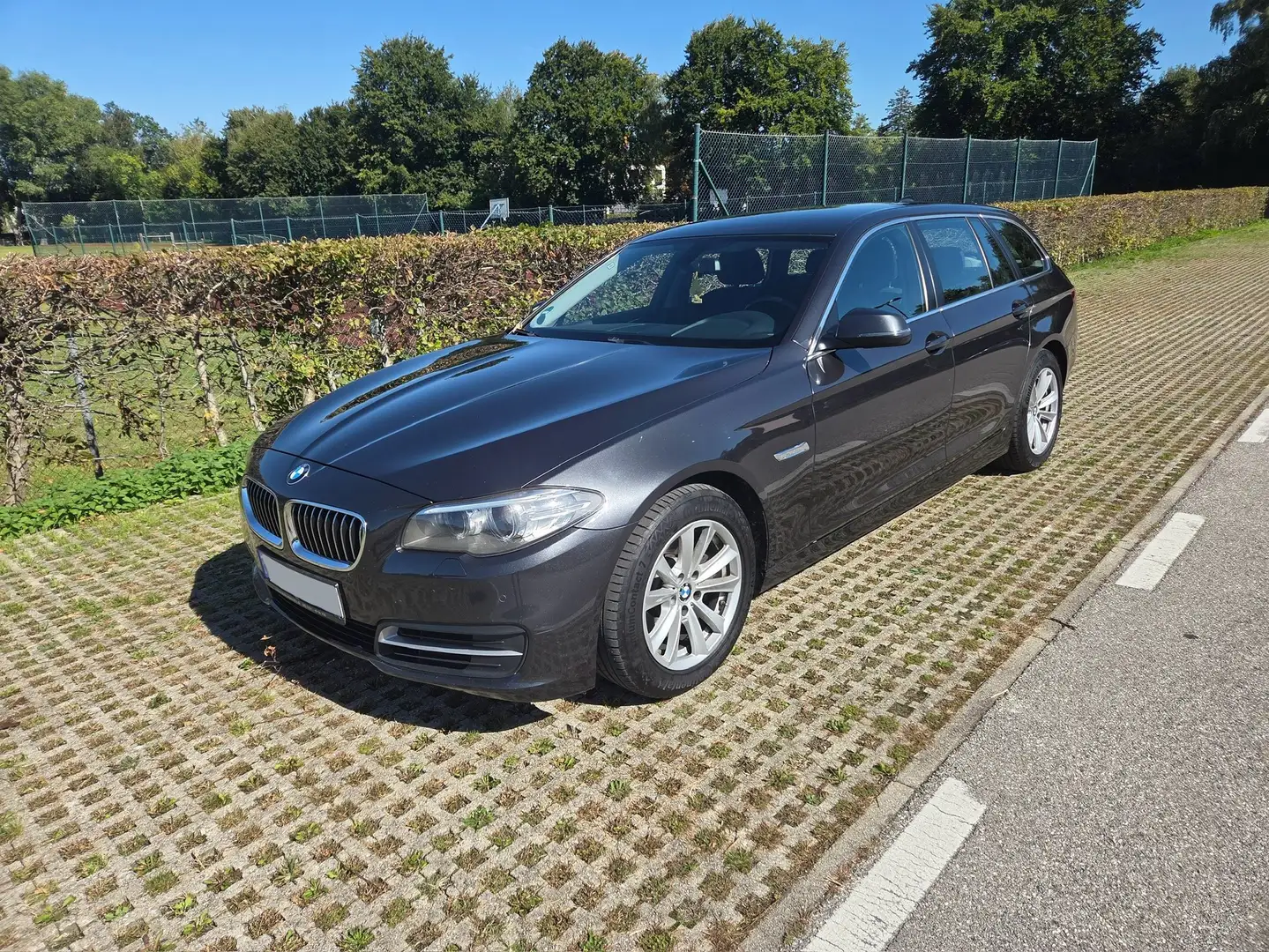 BMW 520 5er Touring Diesel 520d Touring Aut. - 1