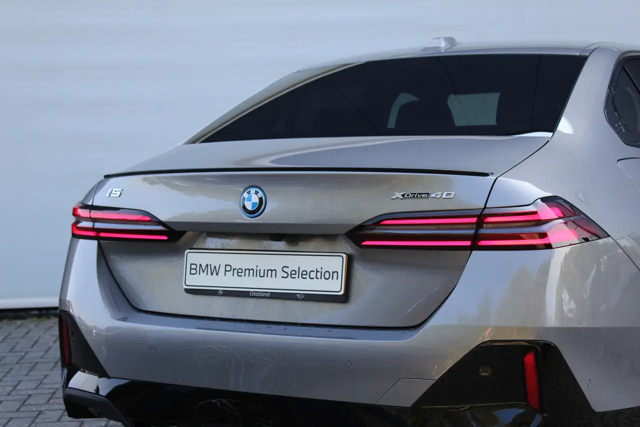 BMW i5 2026 — фото 15