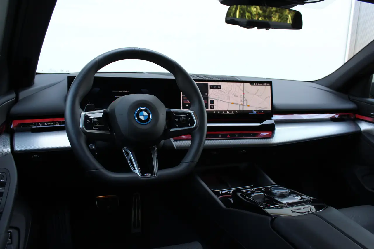 BMW i5 2026 — фото 11