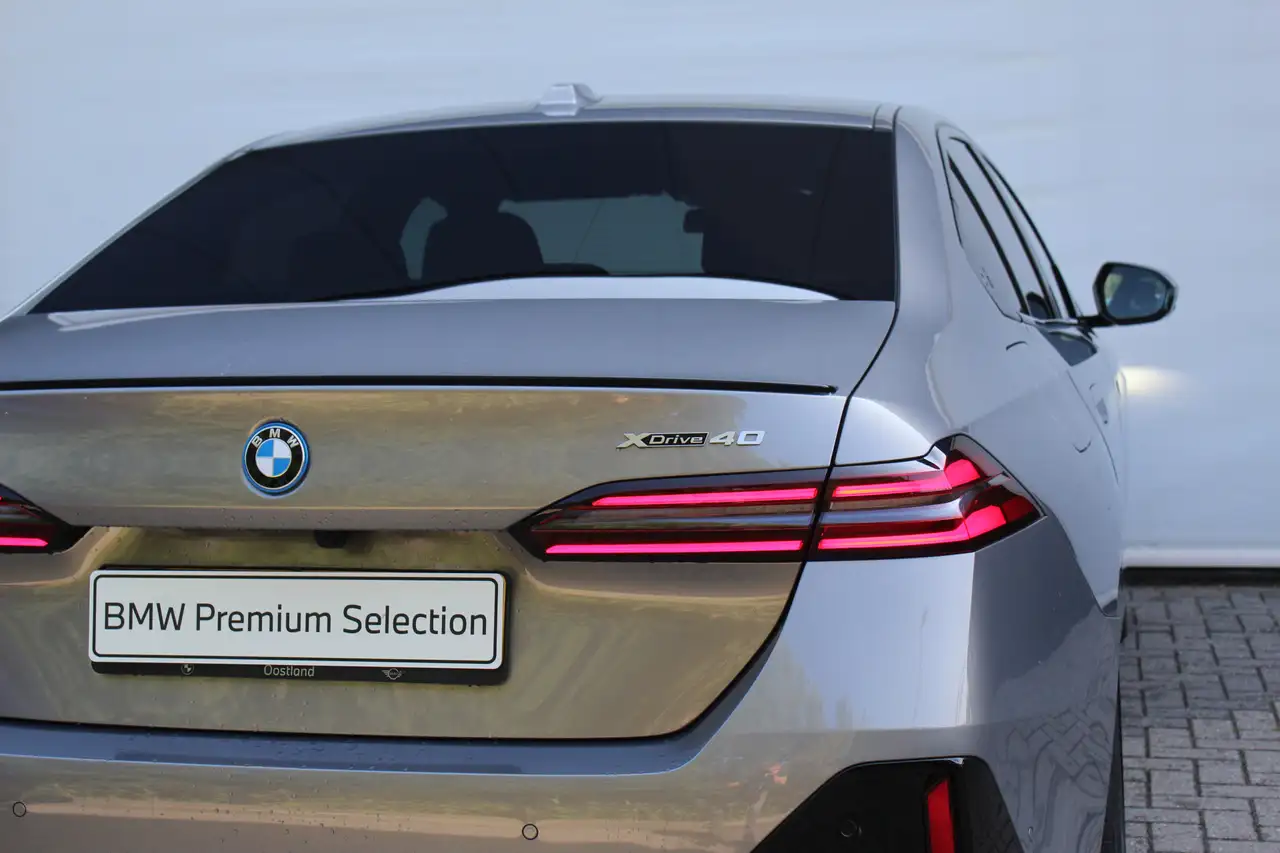 BMW i5 2026 — фото 10