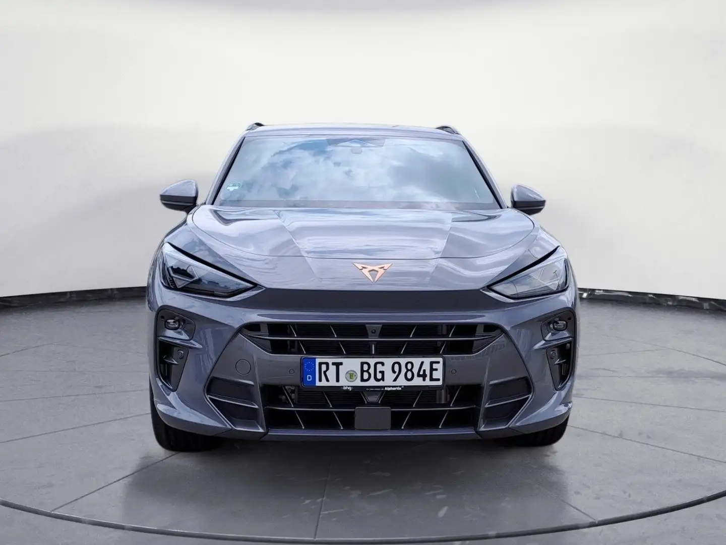 CUPRA Terramar VZ 1.5 e-HYBRID  6-Gang-DSG Grau - 2