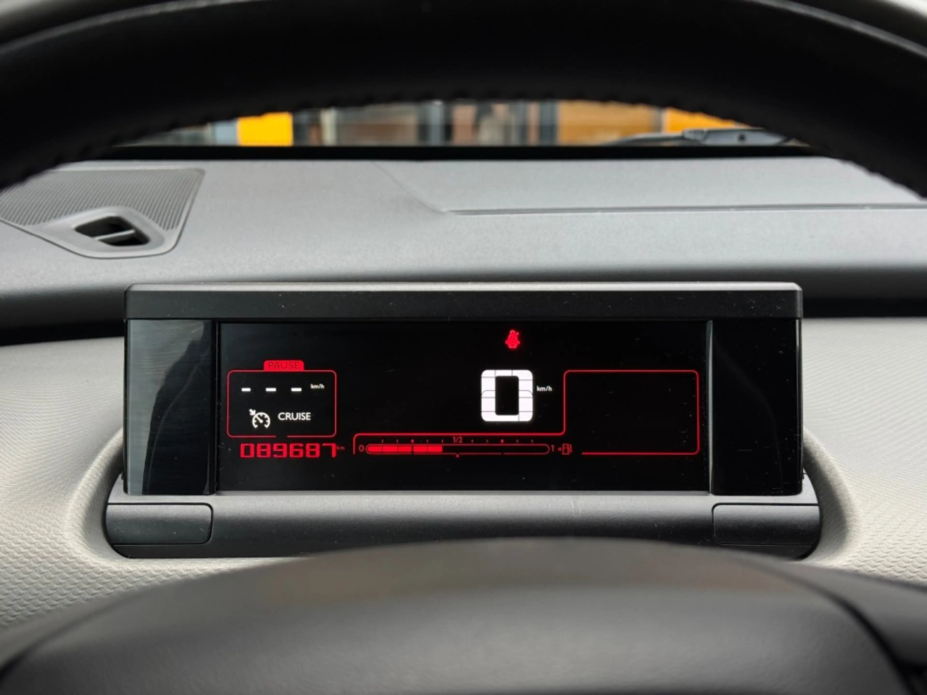 Citroen C4 Cactus 1.2 PureTech Shine - camera - navi — photo 7