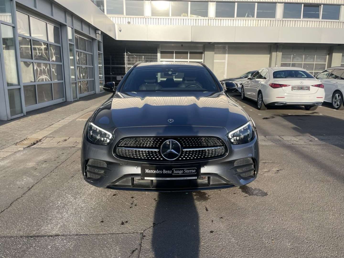 Mercedes Classe E 300 AMG Line -  - Joinsteer - #1