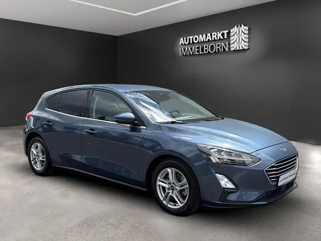 2021 Ford Focus in Blue for sale