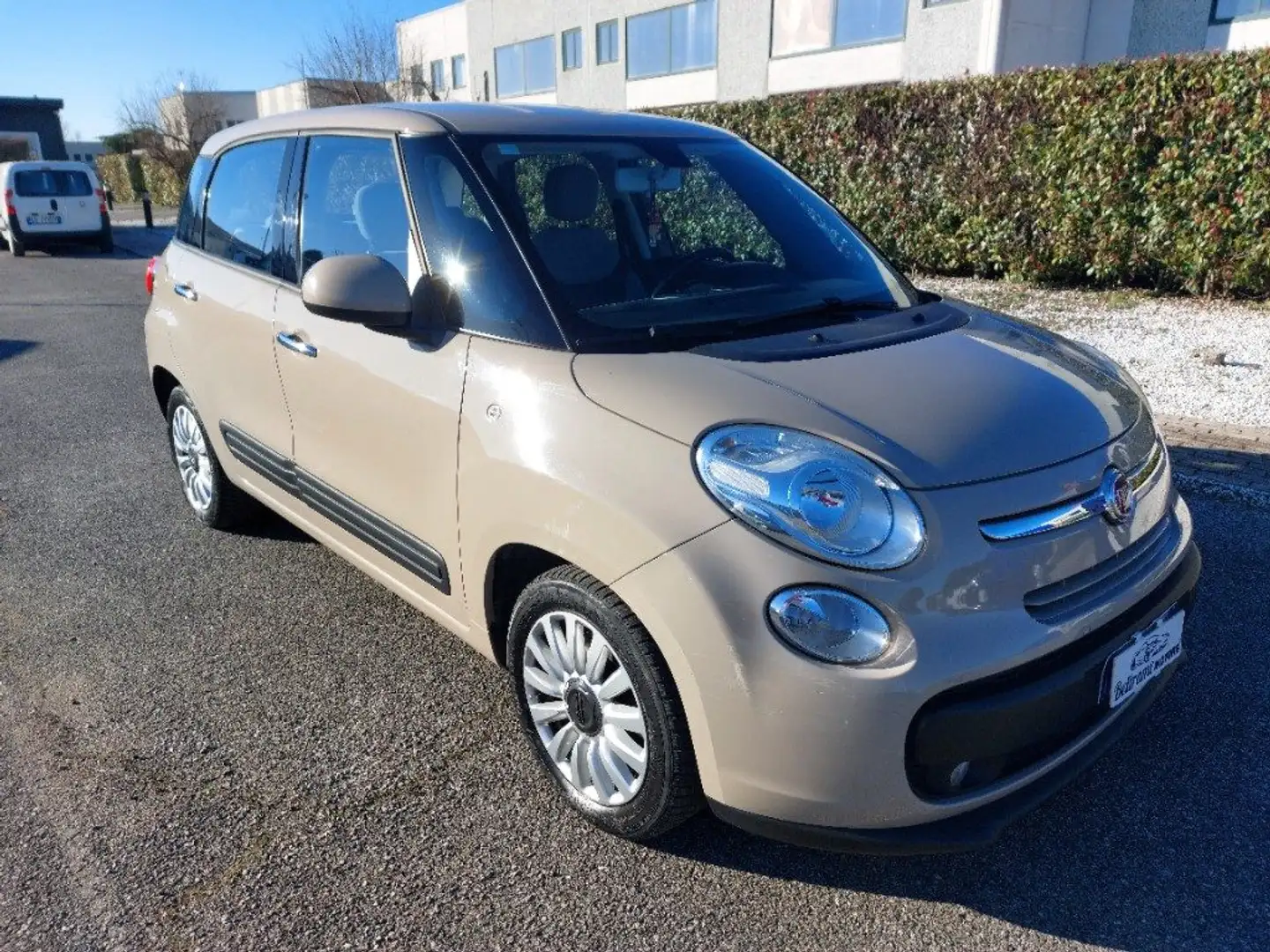 Fiat 500L 1.6 Multijet 120 CV Pop Star Beige - 2
