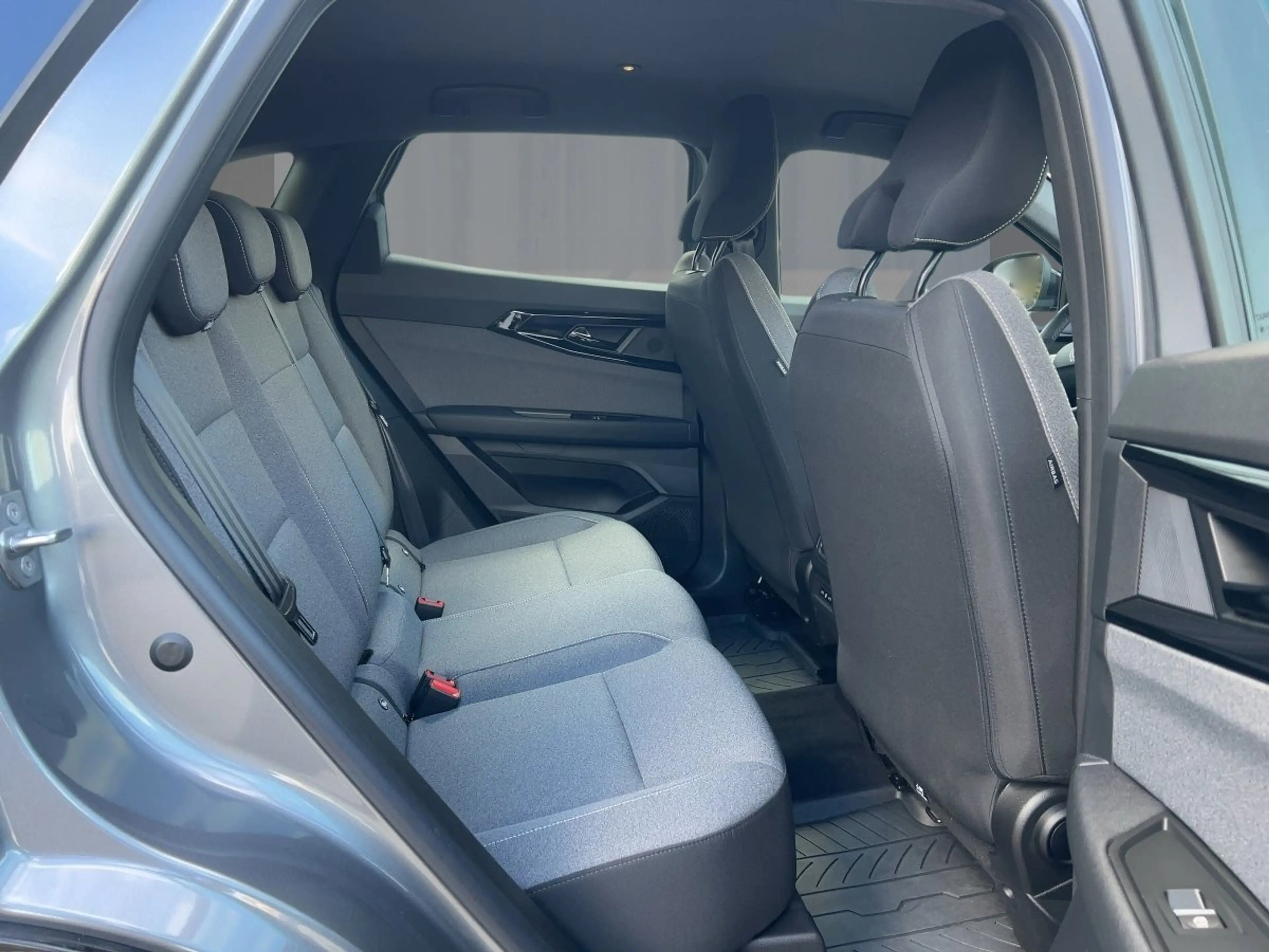 Renault Austral 1.3 TCE 160 Evolution — photo 9