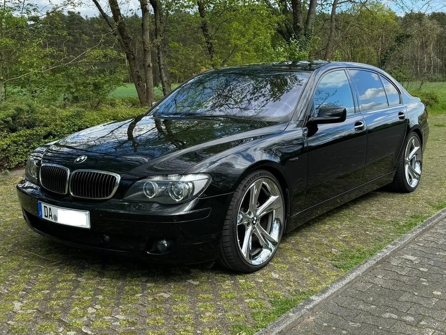 BMW 750 BMW 750iL, E66, 70300km Zwart - 1