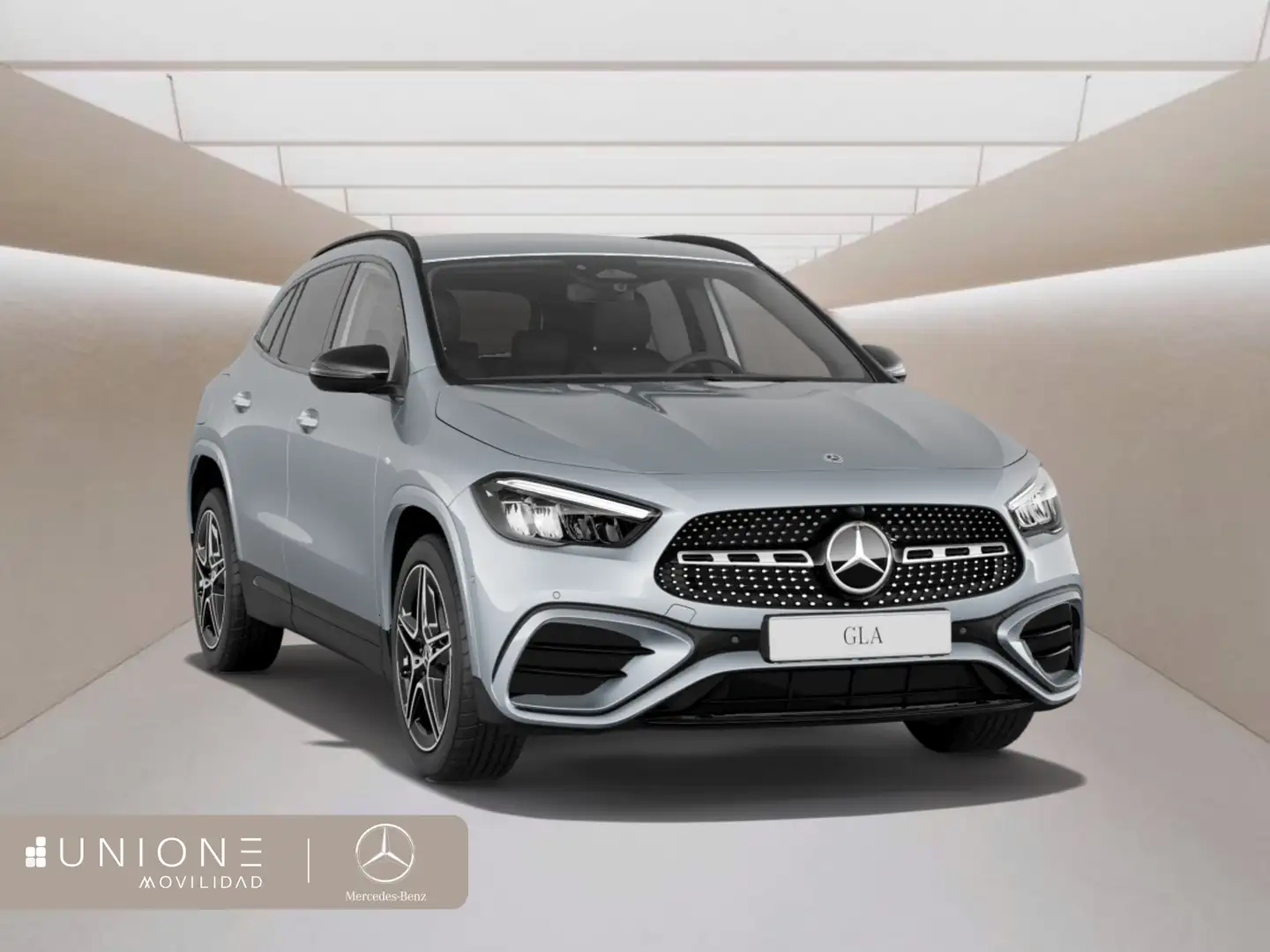 Mercedes-Benz GLA 250 e con tecnología híbrida EQ - 2