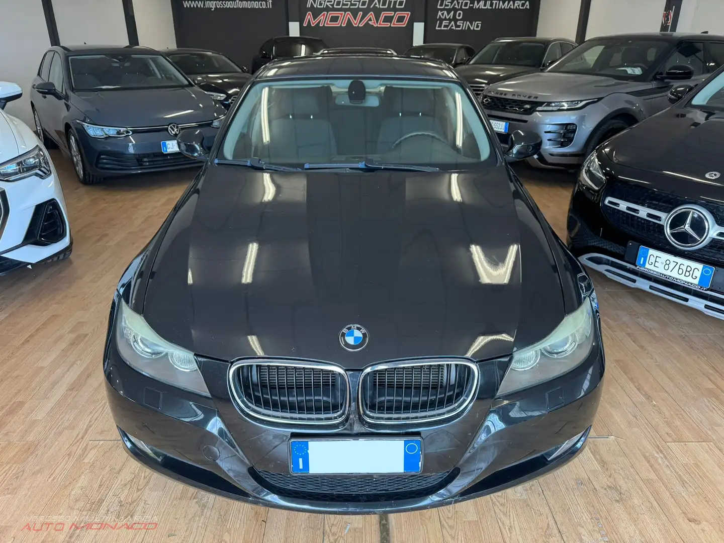 BMW 320 320d Futura FL Noir - 2