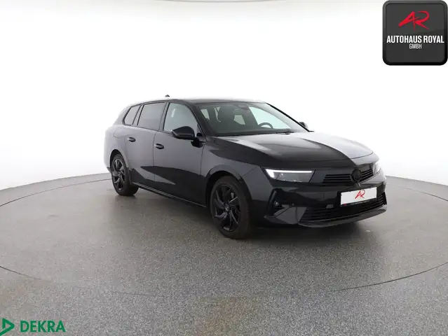 Opel Astra view 7