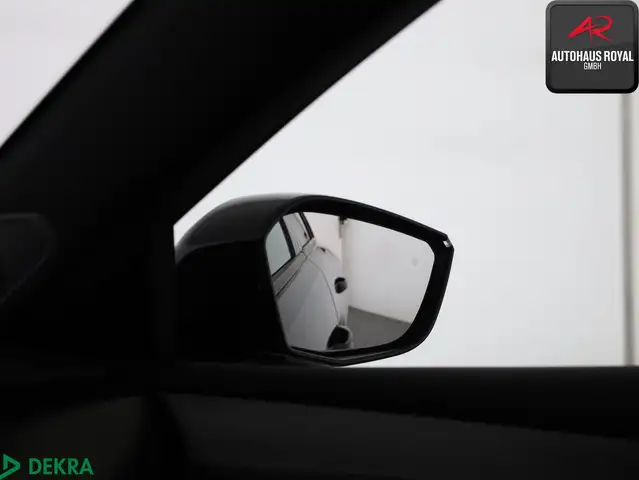 Opel Astra view 21