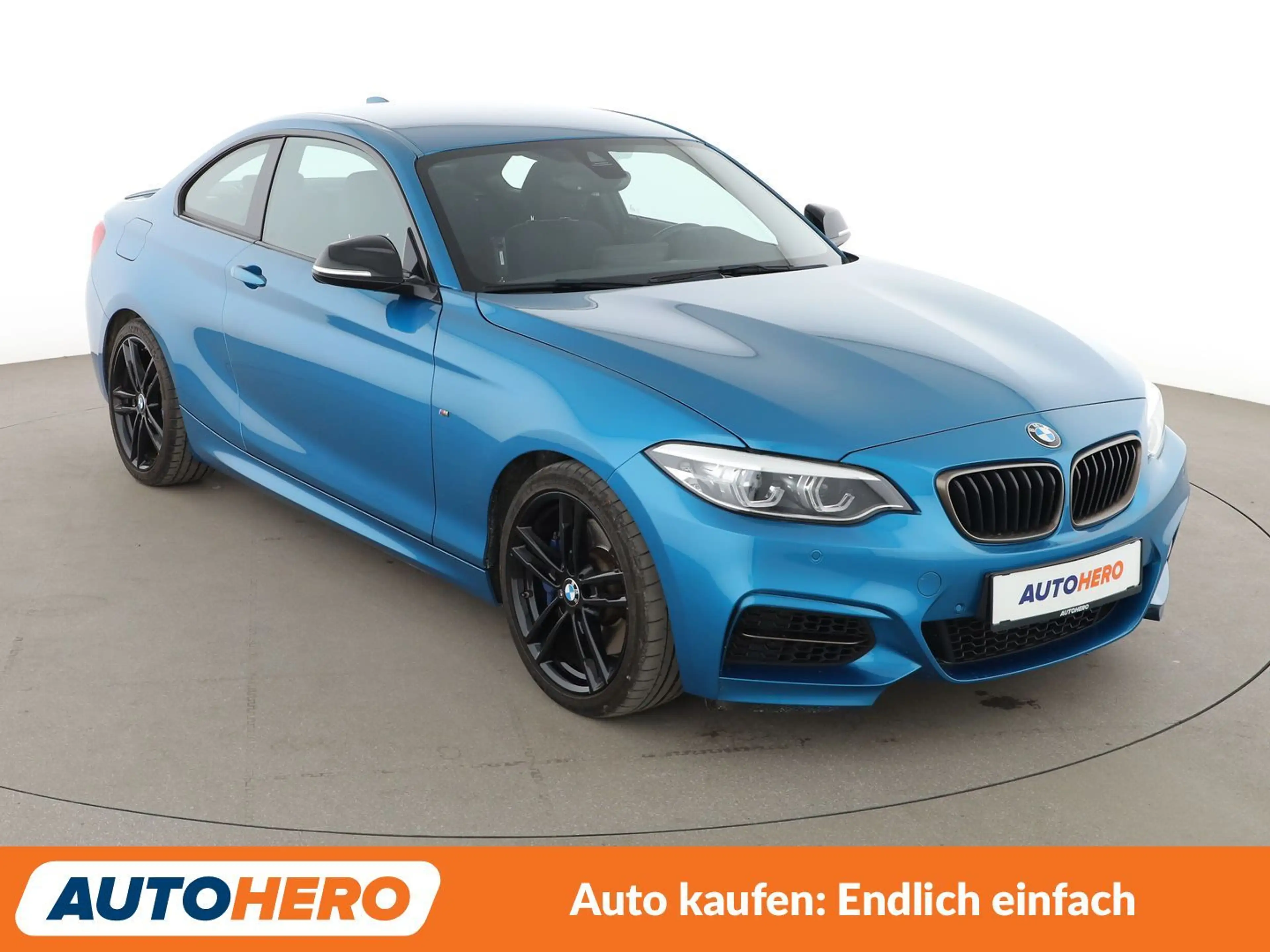 BMW M2 M240i — photo 8