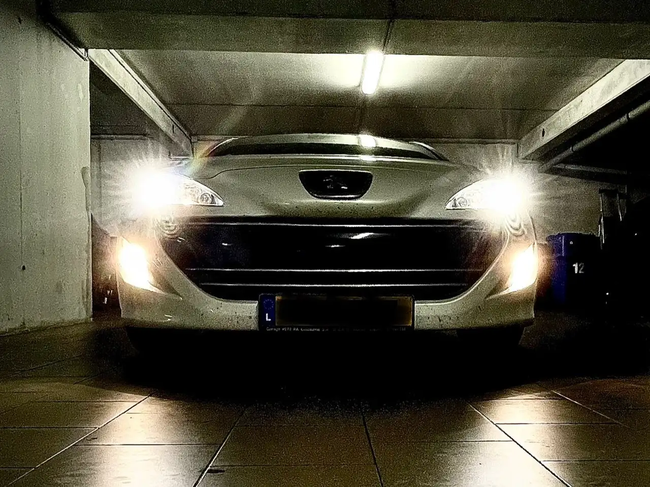 Peugeot RCZ