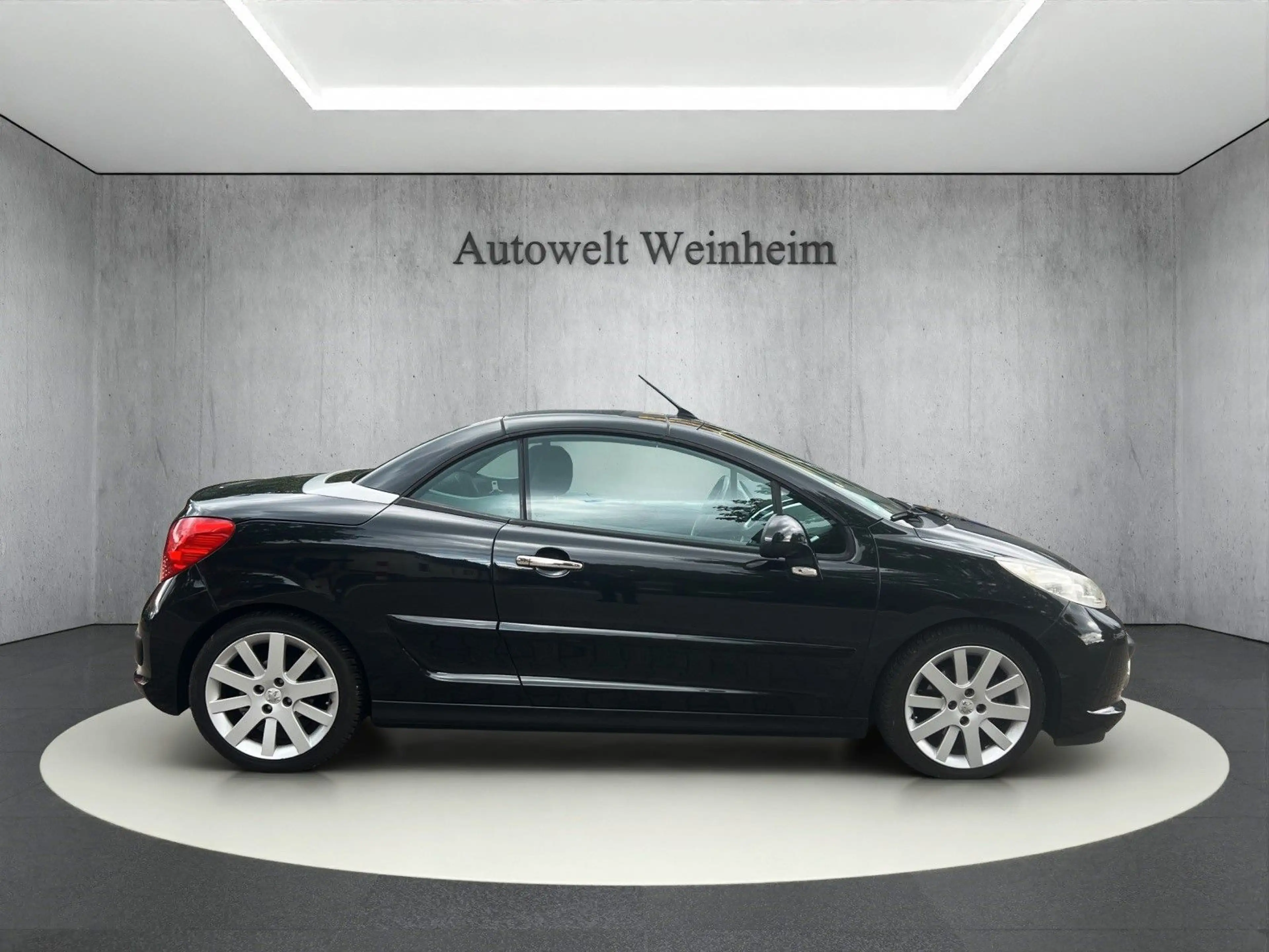 Peugeot 207 °CC°CABRIO-COUPE°SPORT°KLIMA°NUR67TKM°JBL°PDC — photo 14