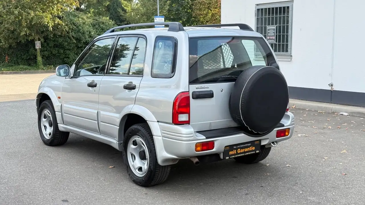 Suzuki Grand Vitara 5-trg 2.5 V 6 Limited/KLIMA/TÜV NEU, foto 7