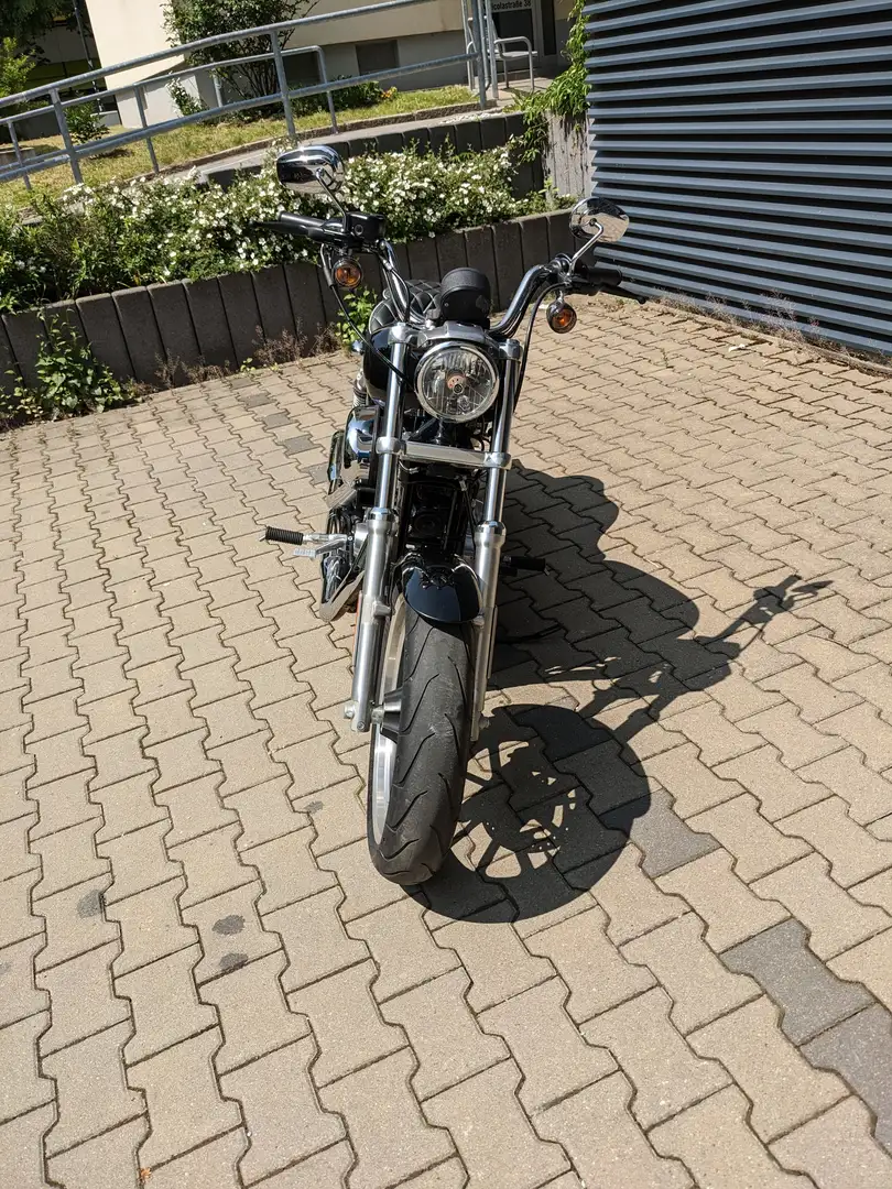 Harley-Davidson XL 883 Superlow Černá - 2