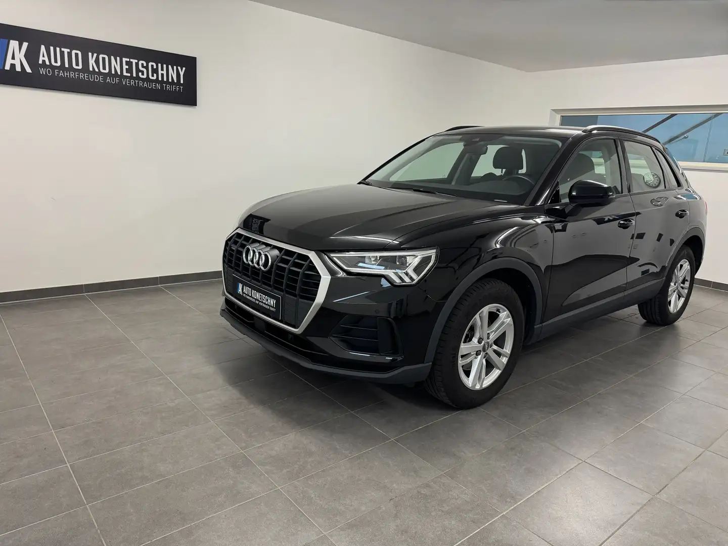 Audi Q3 Q3 35 TDI quattro Schwarz - 2