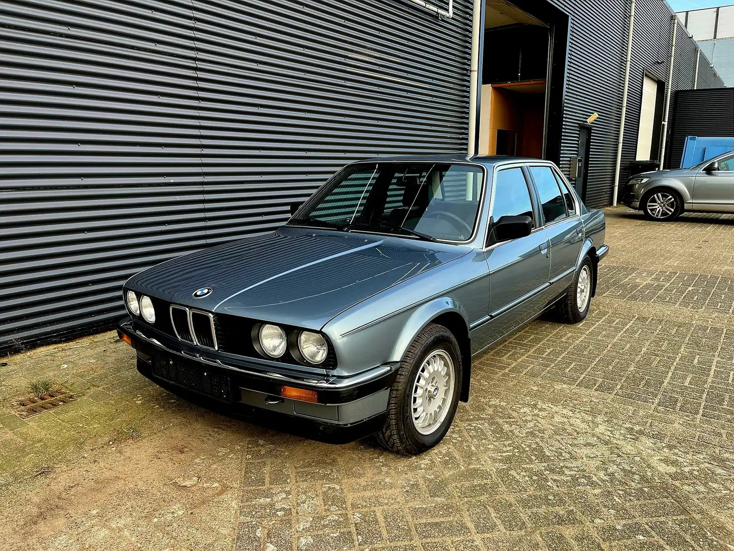 BMW 325 325 E Automatic Bleu - 1