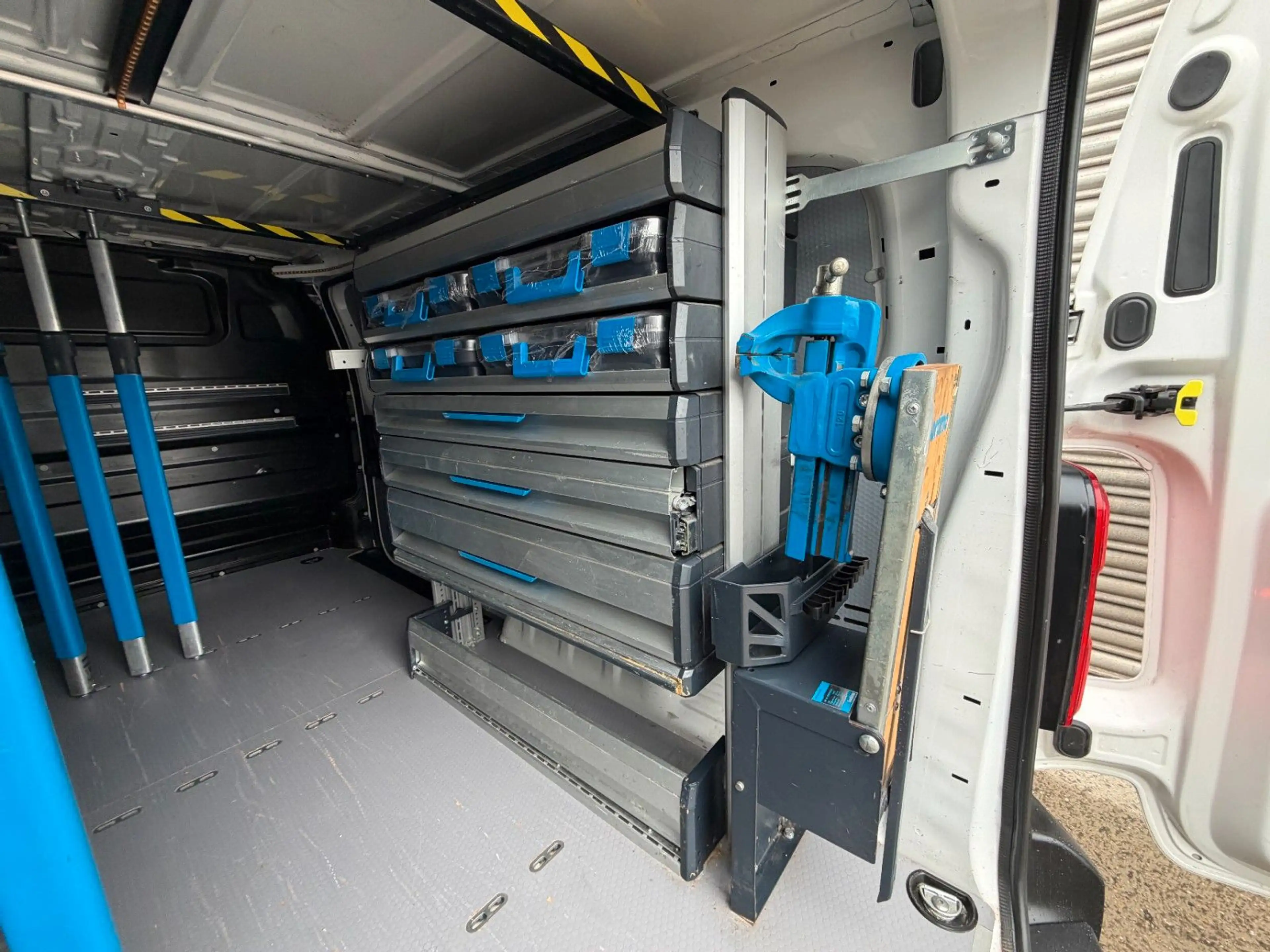 Opel Vivaro Kasten Edition L *2x SORTIMO*KLIM*3-SITZ* — photo 14