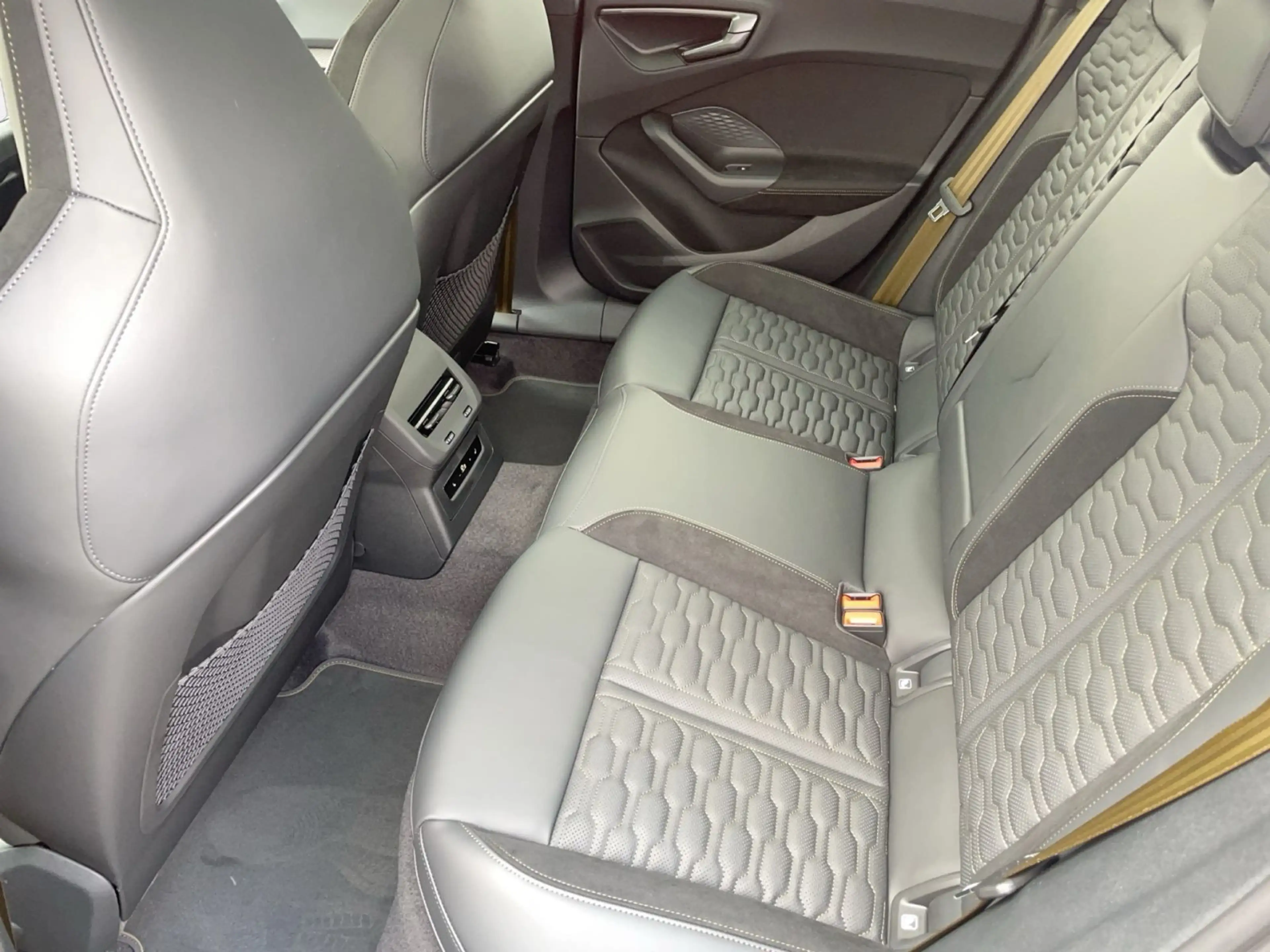 Audi RS5 RS5 Limousine 640PS Pano/ 0,5%/ Audi-Sport/ HuD/ — photo 13