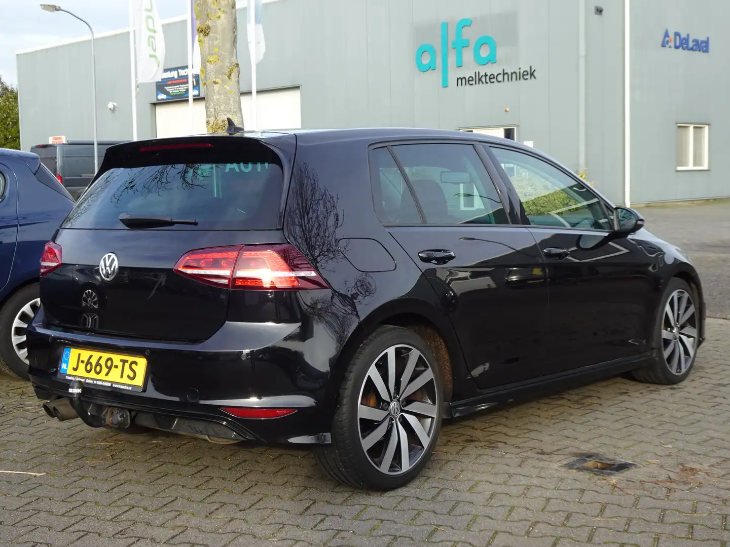 Volkswagen Golf 1.4 TSI ACT Business Edition R Connected Noir - 2
