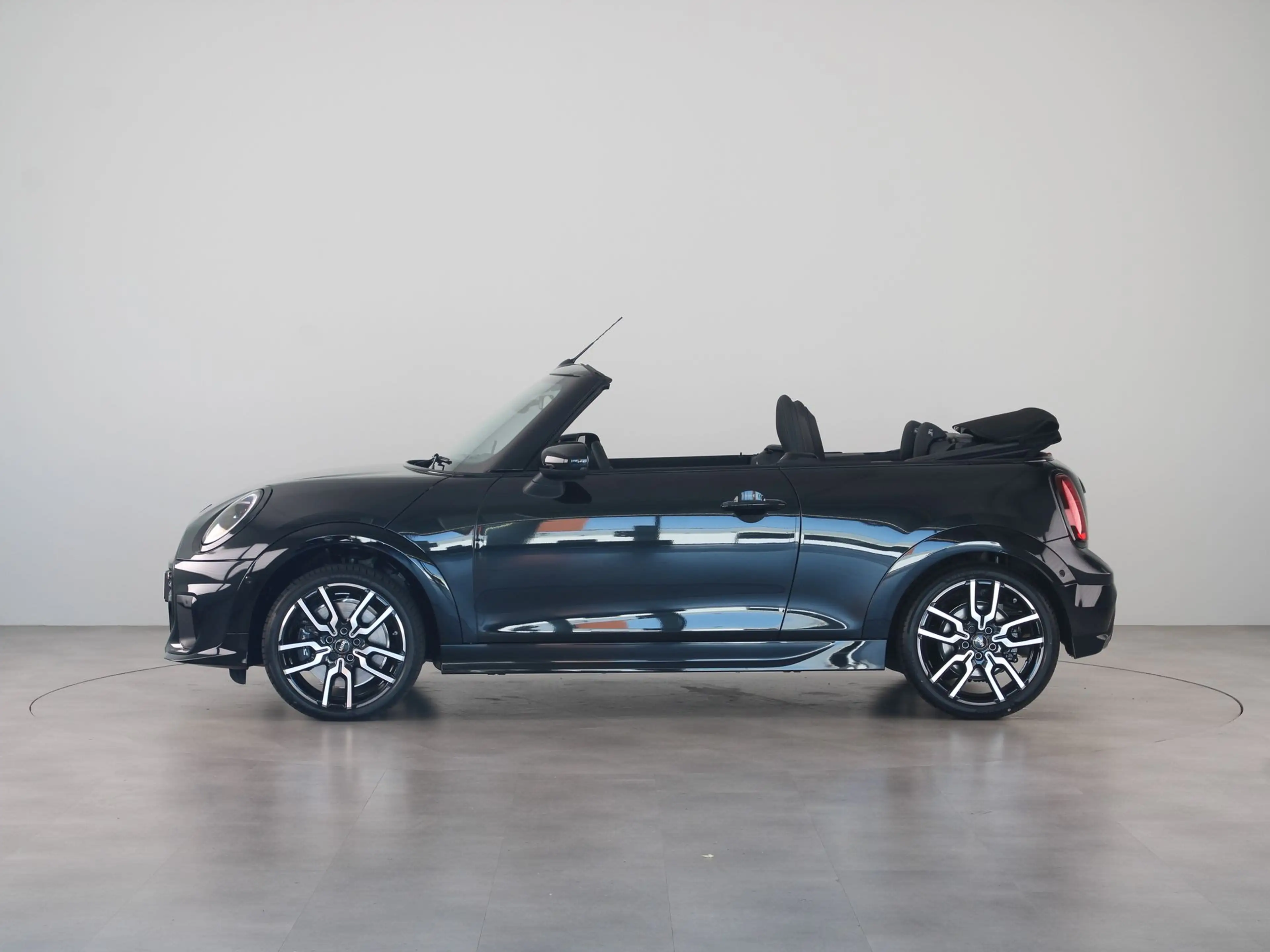 MINI Cooper C Cabrio John Cooper Works Pakket M PRIVATE LEASE EUR 673,- — photo 15