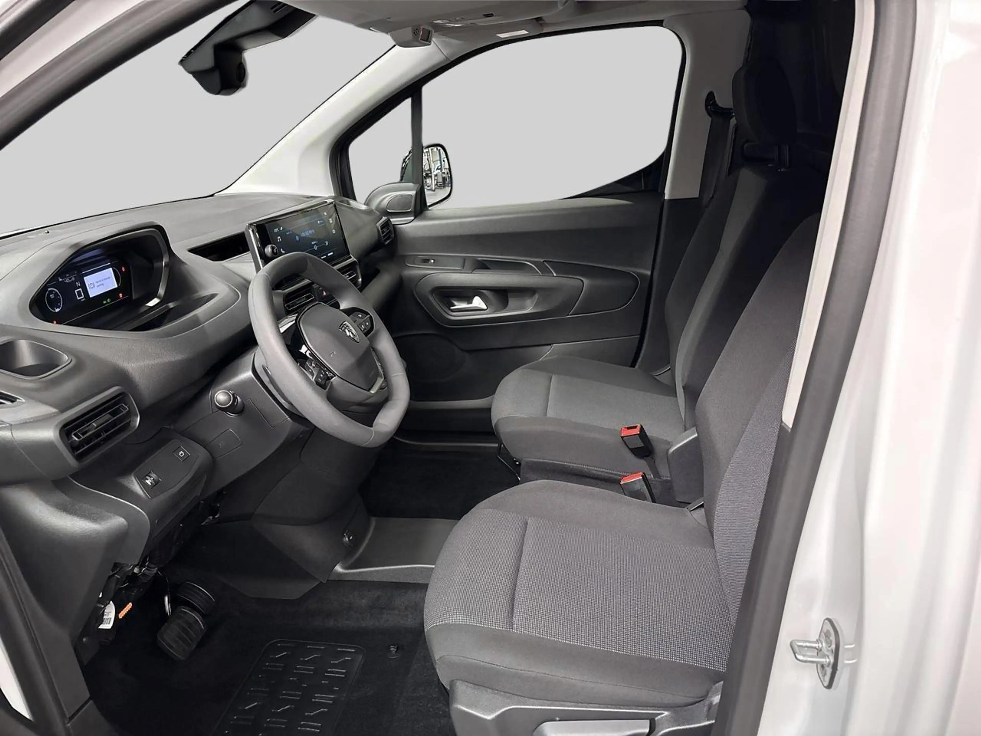 Peugeot Partner 1.5 BlueHDi 96kW L2 EAT8 Allure CLIMA/2PL/CAMERA/C — photo 13