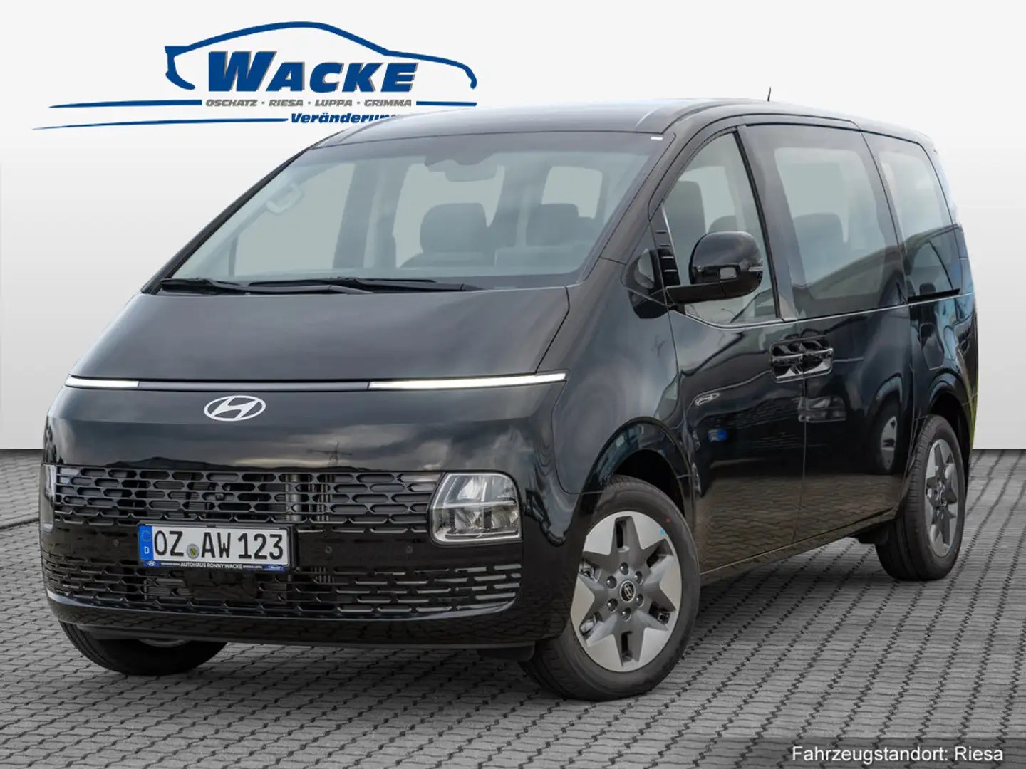 Hyundai STARIA 1.6 T-GDI Hybrid Trend ACC LED 360° Schwarz - 1