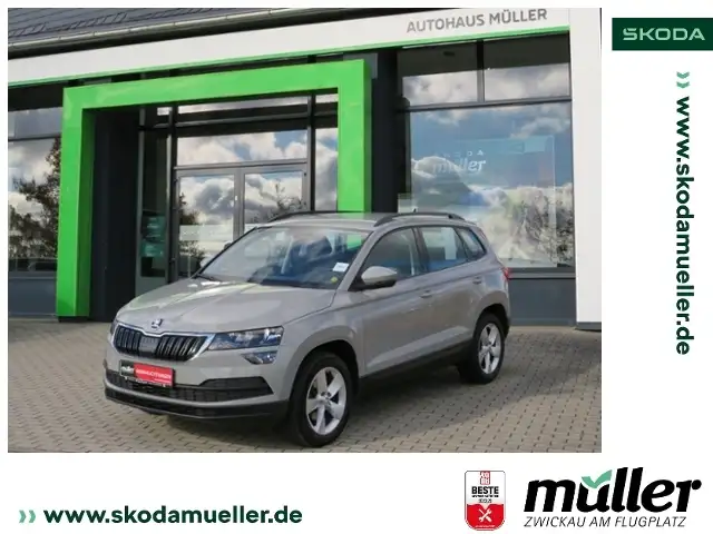 Skoda Karoq Ambition 1.0TSI 85kW AHK SHZ KLIMA