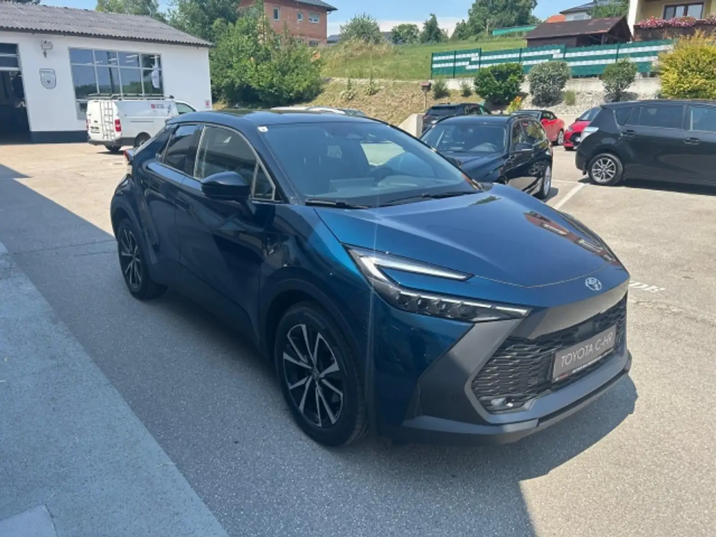 Toyota C-HR C-HR - 2,0 l Plugin Bleu - 1