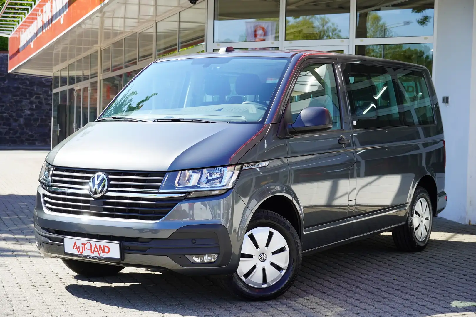 Volkswagen T6 Caravelle T6.1 Caravelle 2.0 TDI AAC SHZ AppConnect PDC Gris - 2