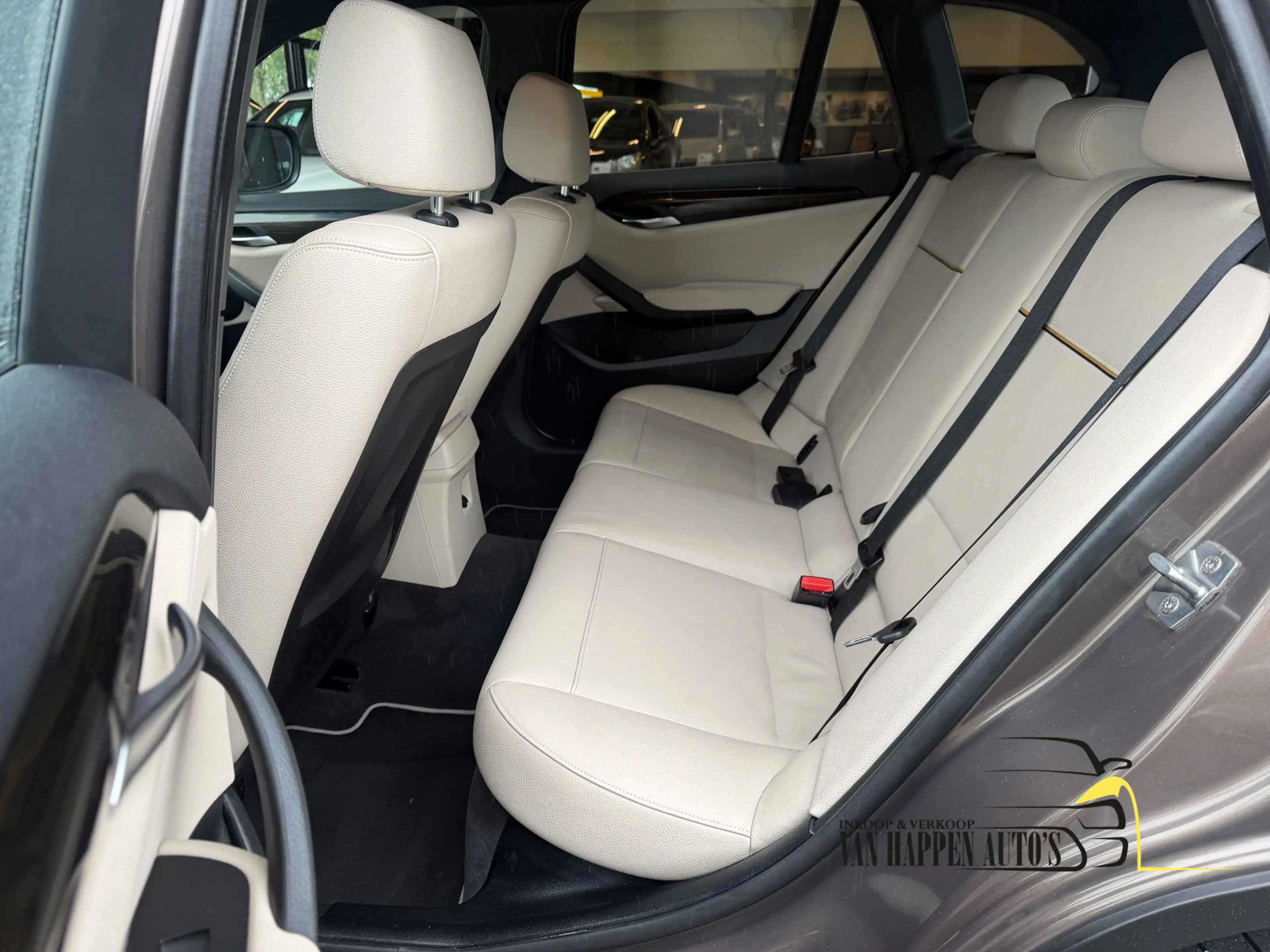 BMW X1 SDrive18i Executive / apk 8-2027/ automaat — photo 15